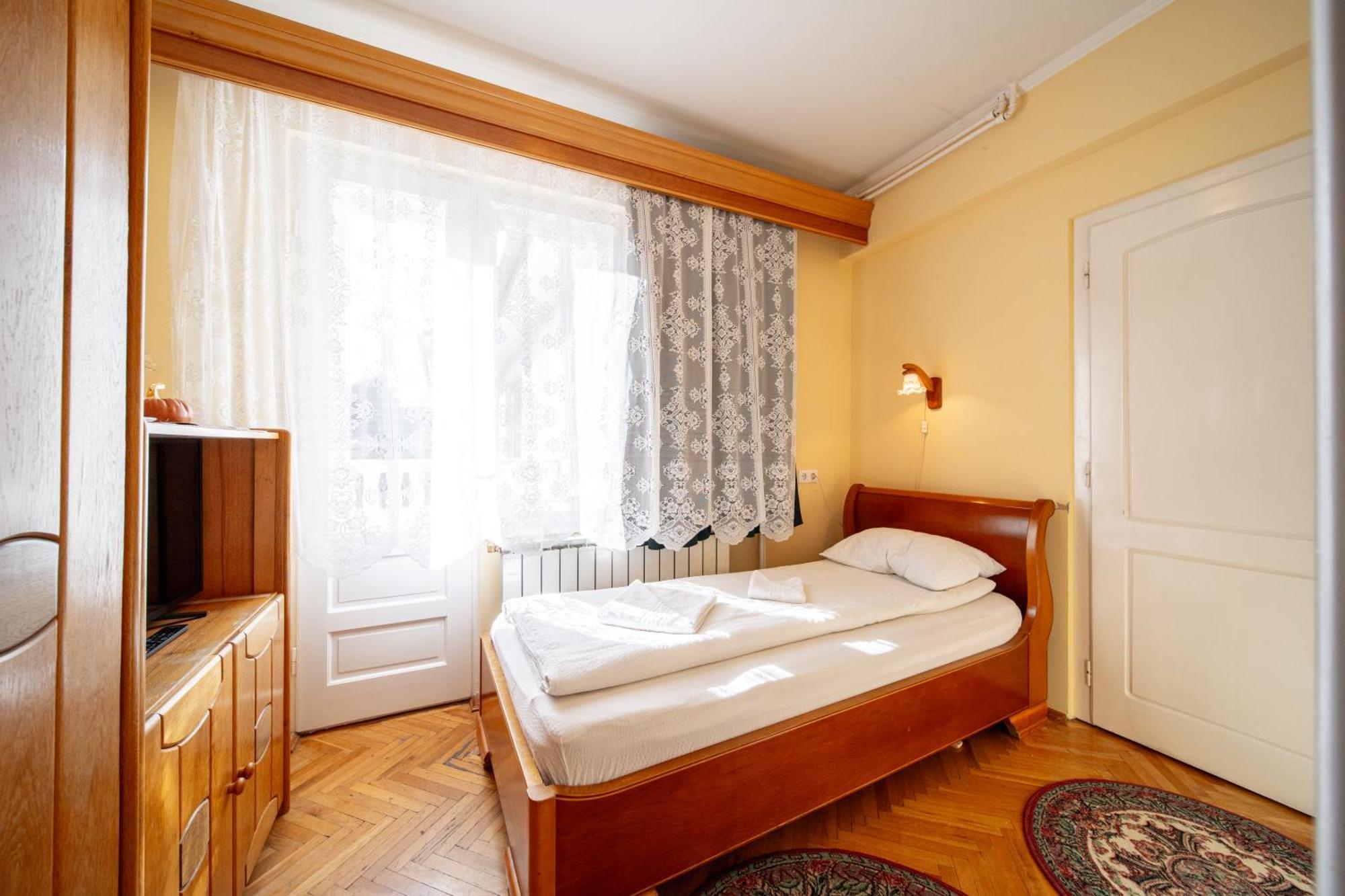 Lilla Panzio Hotel โอดอร์เฮอู เซกุยเอสก์ ห้อง รูปภาพ